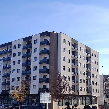 Anateo Istocno Sarajevo شقة