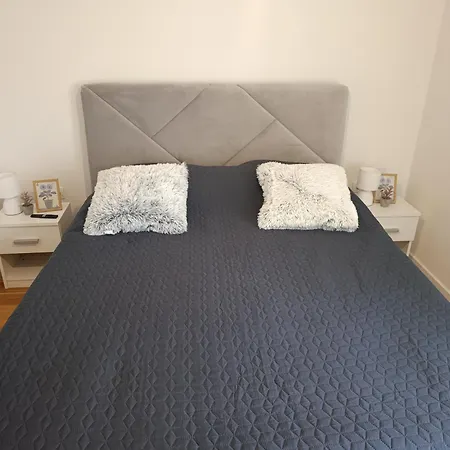 Anateo Istocno Sarajevo *