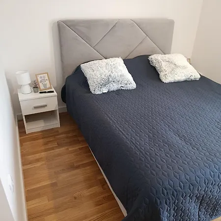 Anateo Istocno Sarajevo *