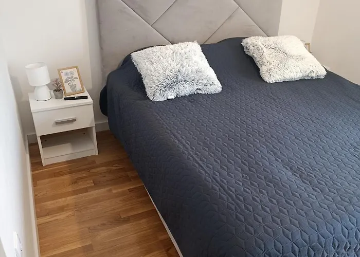 Anateo Istocno Sarajevo *